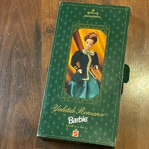 Vintage 1996 Barbie Special Edition Yuletide Romance in Elegant Green Dress-